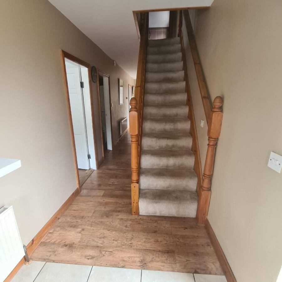 Milltown Apartment Galway Extérieur photo